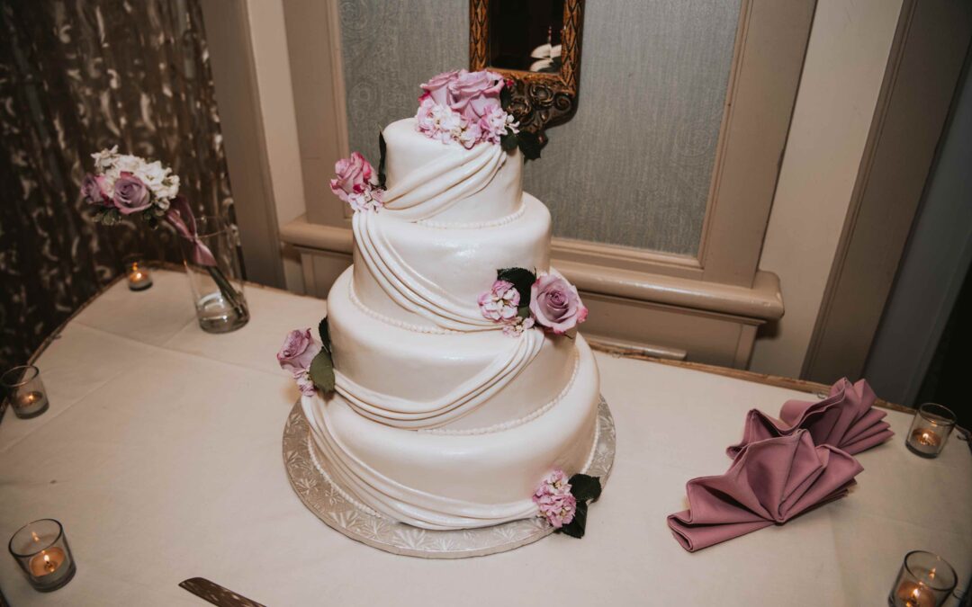 Top Tips for Choosing Your Wedding Cake