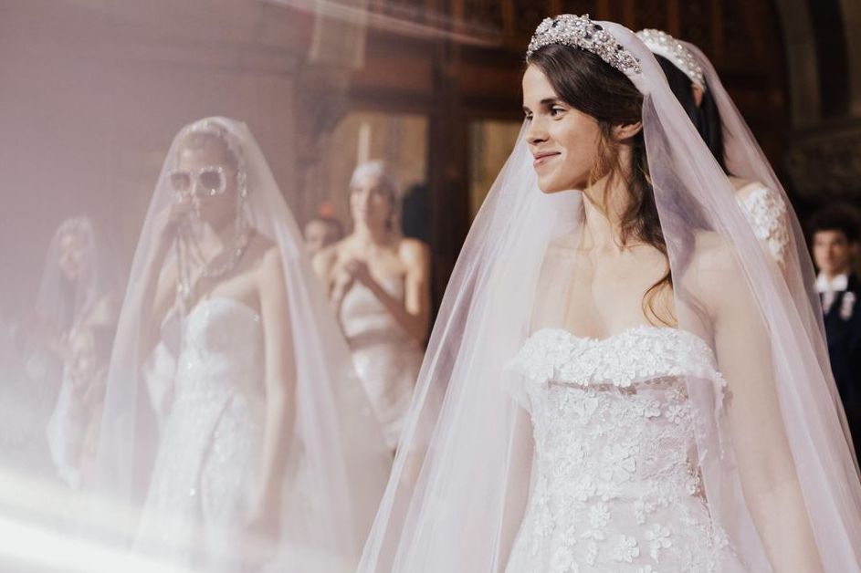 Meet the Wedding Hair Accessory Trends That’ll Be Everywhere in 2020