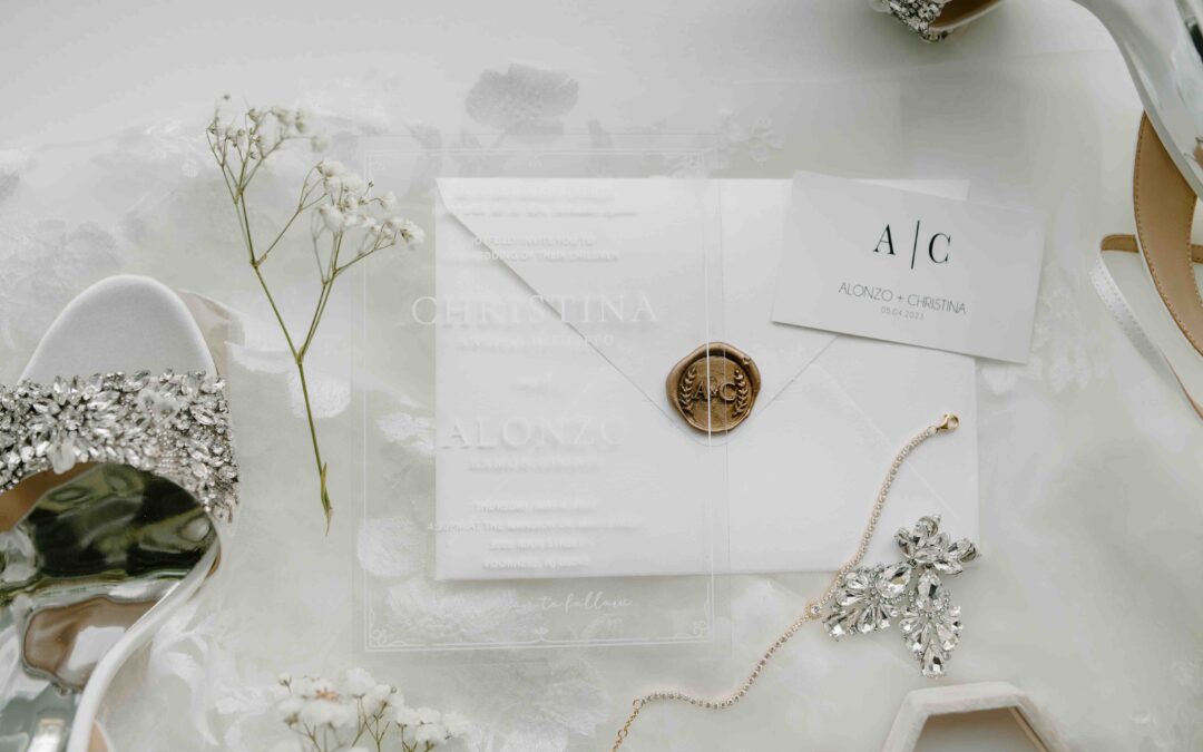 The Hottest 10 Wedding Invitations Trends for 2024